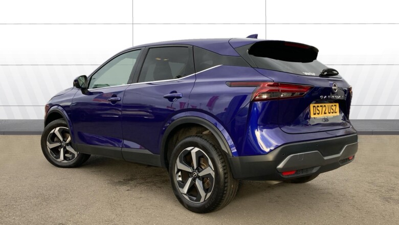 Nissan Qashqai 1.3 DiG-T MH N-Connecta 5dr Petrol Hatchback